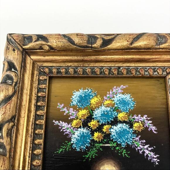 Blue Chrysanthemums Detailed Floral Painting with Vase by Roy Swanson - Picture 9 of 14